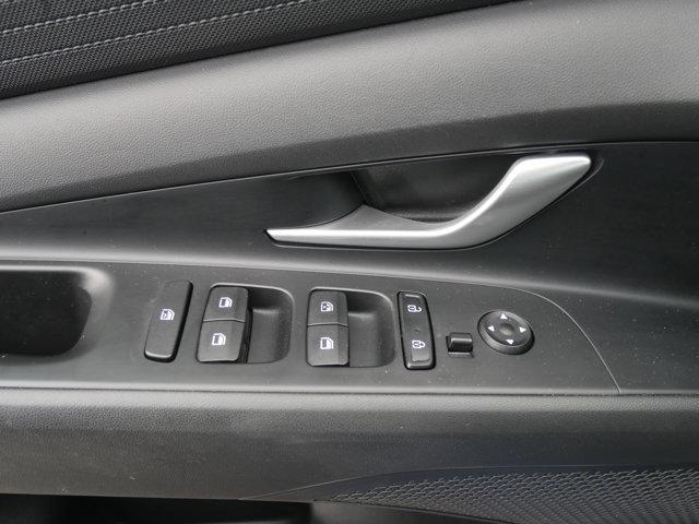 2021 Hyundai ELANTRA Vehicle Photo in Nashua, NH 03060
