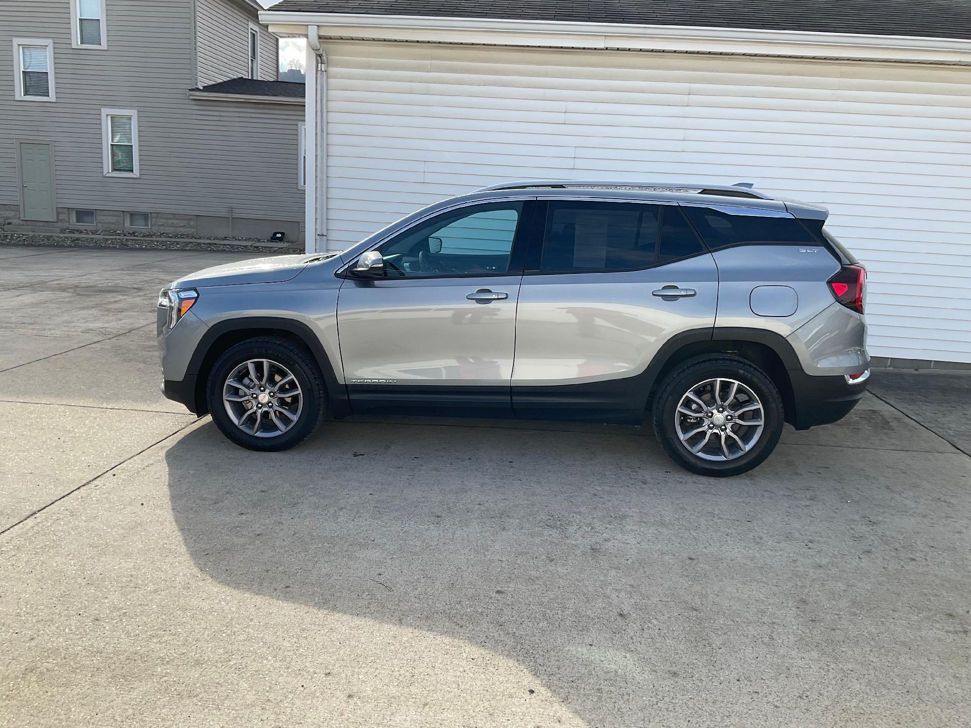 Used 2024 GMC Terrain SLT with VIN 3GKALVEG7RL171525 for sale in Bellaire, OH