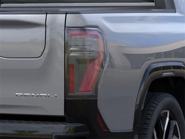2024 GMC Sierra EV Vehicle Photo in COLLIERVILLE, TN 38017-9006