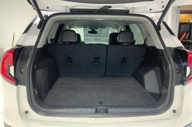 2023 GMC Terrain Vehicle Photo in TOPEKA, KS 66609-0000