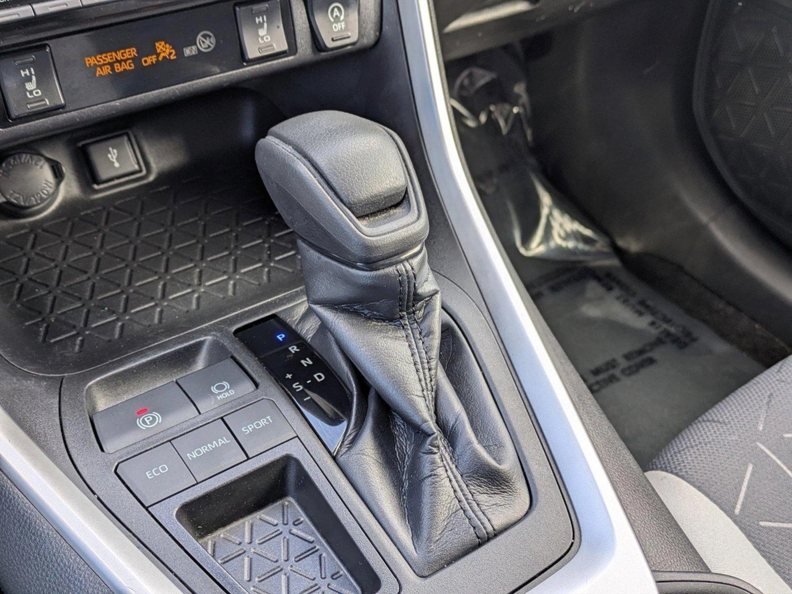 2021 Toyota RAV4 Vehicle Photo in Tustin, CA 92782