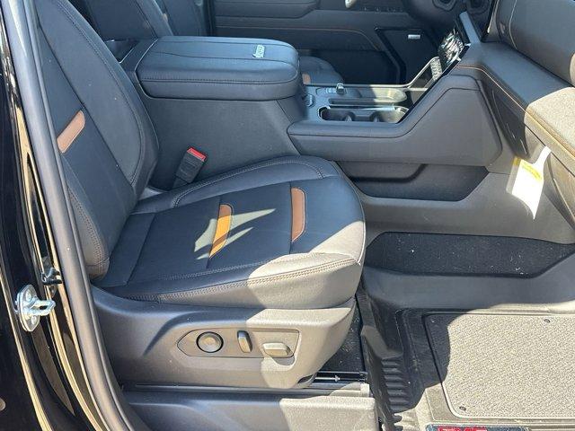 2025 GMC Sierra 2500 HD Vehicle Photo in ALBERTVILLE, AL 35950-0246