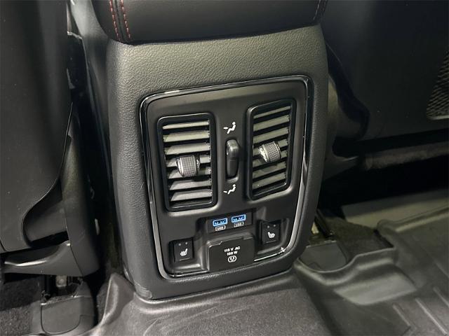 2020 Jeep Grand Cherokee Vehicle Photo in EVERETT, WA 98203-5662