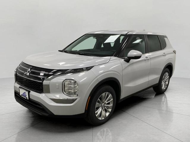 2025 Mitsubishi Outlander Vehicle Photo in Appleton, WI 54913