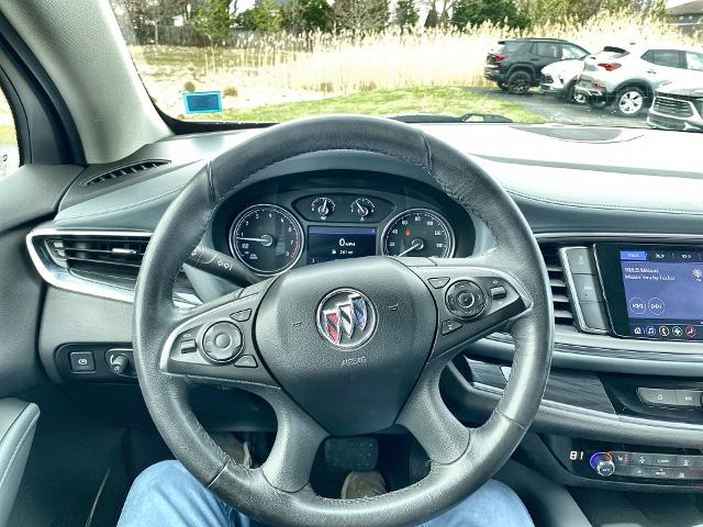 2020 Buick Enclave Vehicle Photo in WILLIAMSVILLE, NY 14221-2883