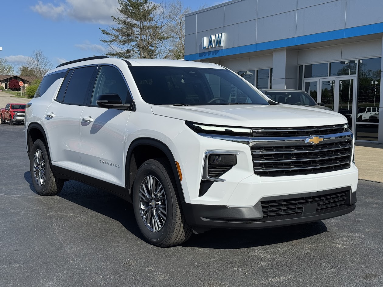 2025 Chevrolet Traverse Vehicle Photo in BOONVILLE, IN 47601-9633