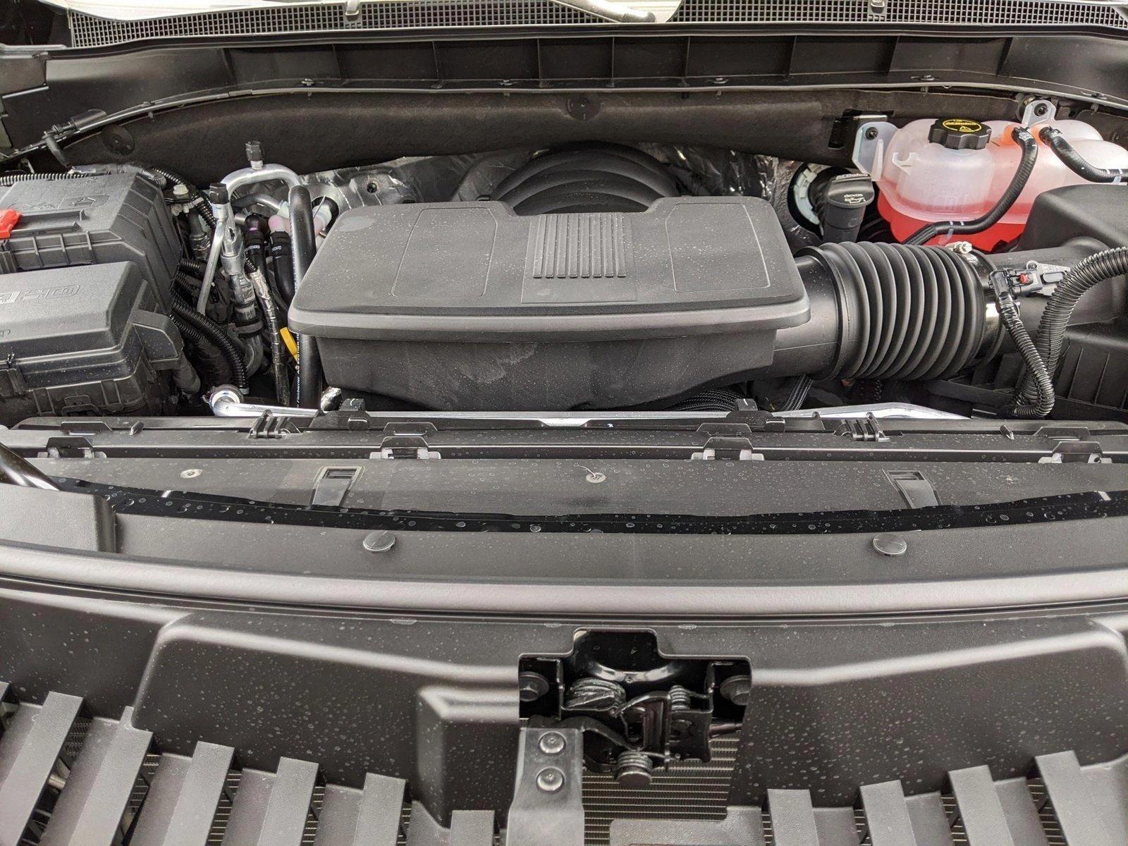 2025 Chevrolet Suburban Vehicle Photo in TIMONIUM, MD 21093-2300