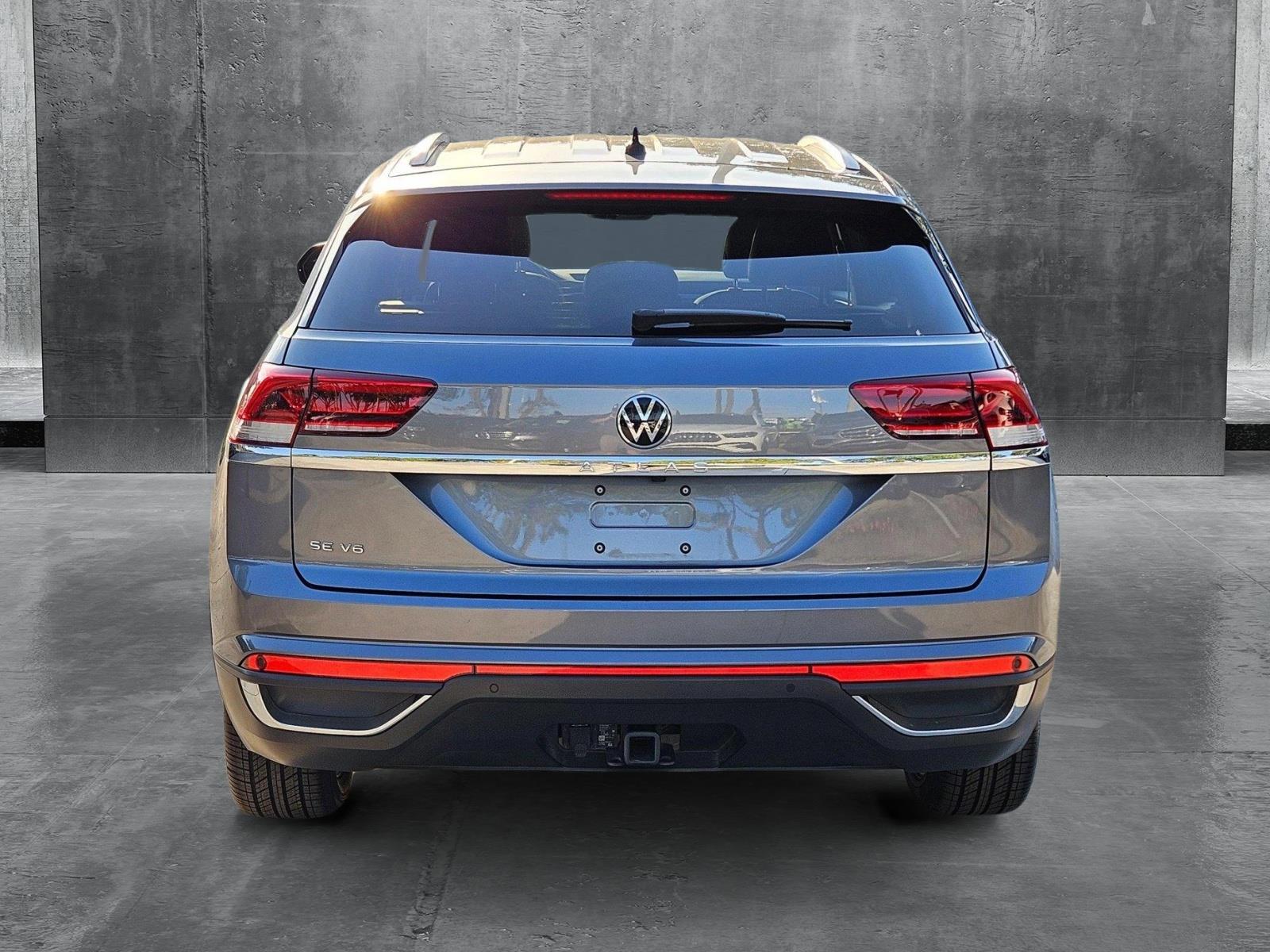 2022 Volkswagen Atlas Cross Sport Vehicle Photo in Pembroke Pines , FL 33027
