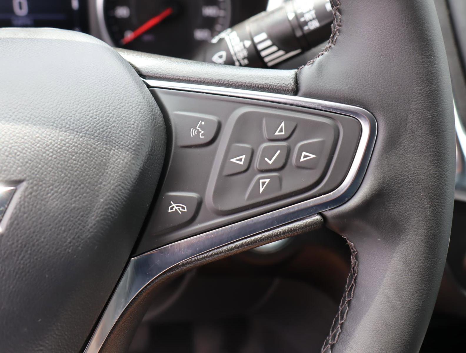 2024 Chevrolet Equinox Vehicle Photo in LOS ANGELES, CA 90007-3794