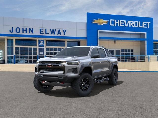 2025 Chevrolet Colorado Vehicle Photo in ENGLEWOOD, CO 80113-6708