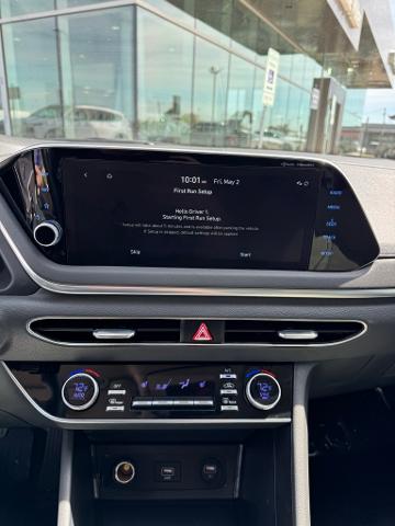 2023 Hyundai SONATA Vehicle Photo in Peoria, IL 61615