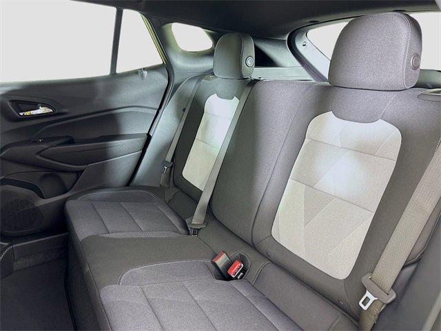 2025 Chevrolet Trax Vehicle Photo in PUYALLUP, WA 98371-4149