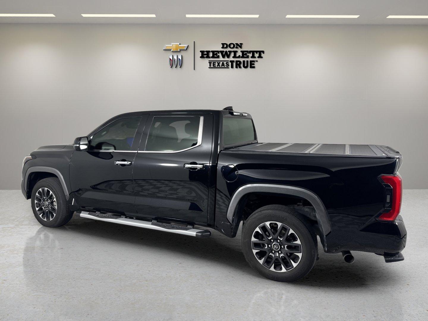 2023 Toyota Tundra 4WD Vehicle Photo in GEORGETOWN, TX 78626-7508