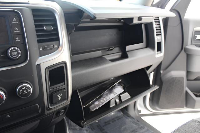 2019 Ram 1500 Classic Vehicle Photo in Green Bay, WI 54304
