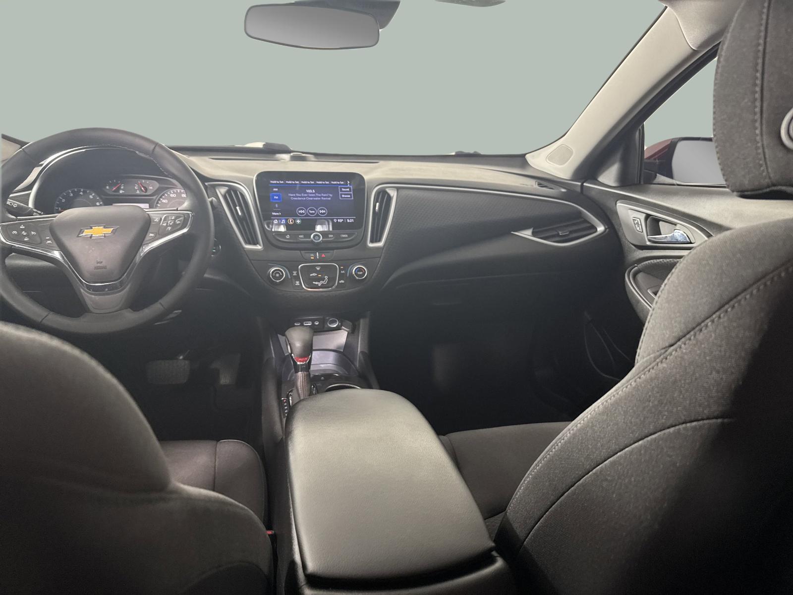 2023 Chevrolet Malibu Vehicle Photo in GEORGETOWN, TX 78626-7508