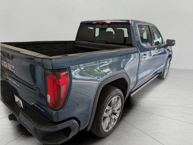 2024 GMC Sierra 1500 Vehicle Photo in Oshkosh, WI 54901