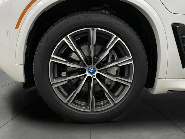2025 BMW X5 xDrive50e Vehicle Photo in Appleton, WI 54913