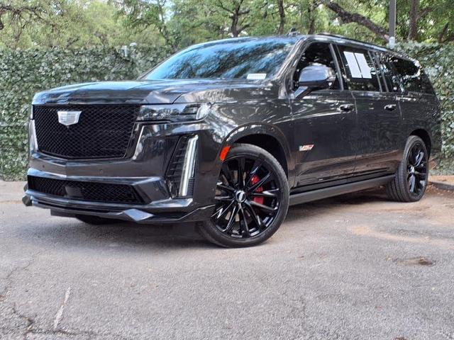 2024 Cadillac Escalade ESV Vehicle Photo in San Antonio, TX 78230-1001