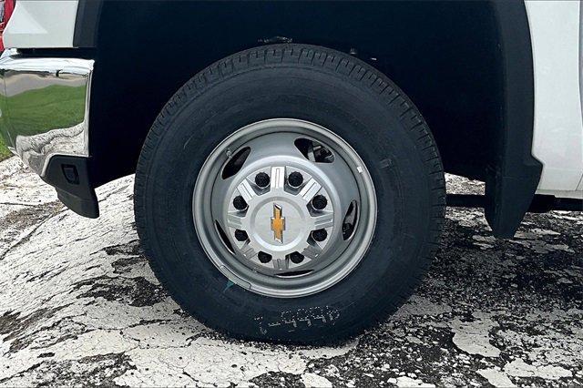 2024 Chevrolet Silverado 3500 HD Chassis Cab Vehicle Photo in TOPEKA, KS 66609-0000