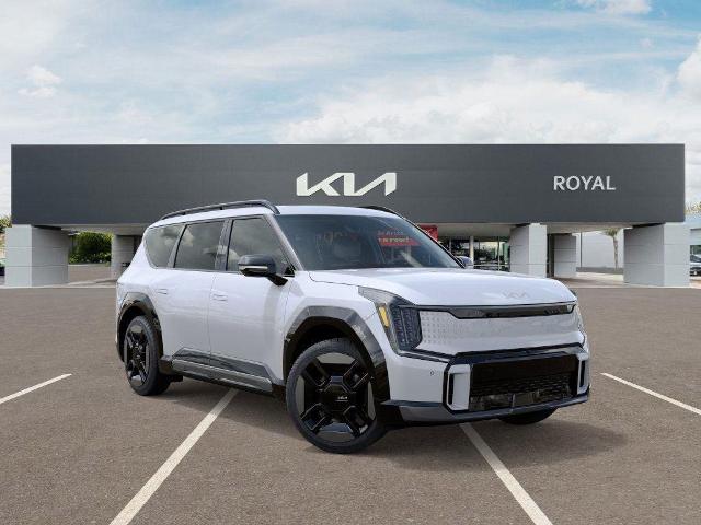 2026 Kia EV9 Vehicle Photo in Tucson, AZ 85712