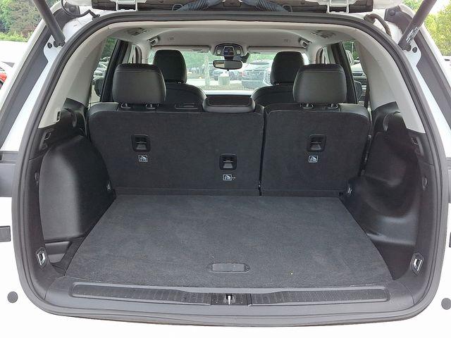 2023 Jeep Grand Cherokee Vehicle Photo in DANBURY, CT 06810-5034