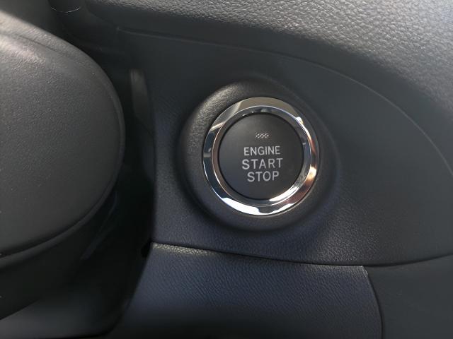 2025 Subaru Ascent Vehicle Photo in Green Bay, WI 54304