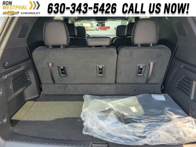 2025 Chevrolet Traverse Vehicle Photo in AURORA, IL 60503-9326