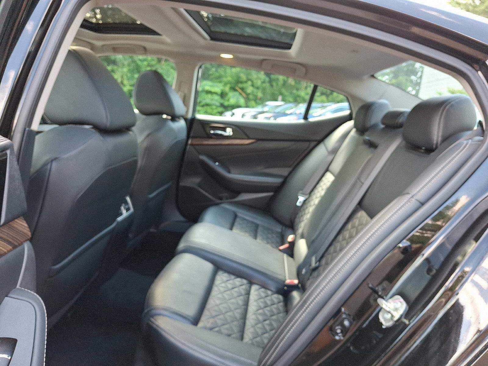 2017 Nissan Maxima Vehicle Photo in Jenkintown, PA 19046
