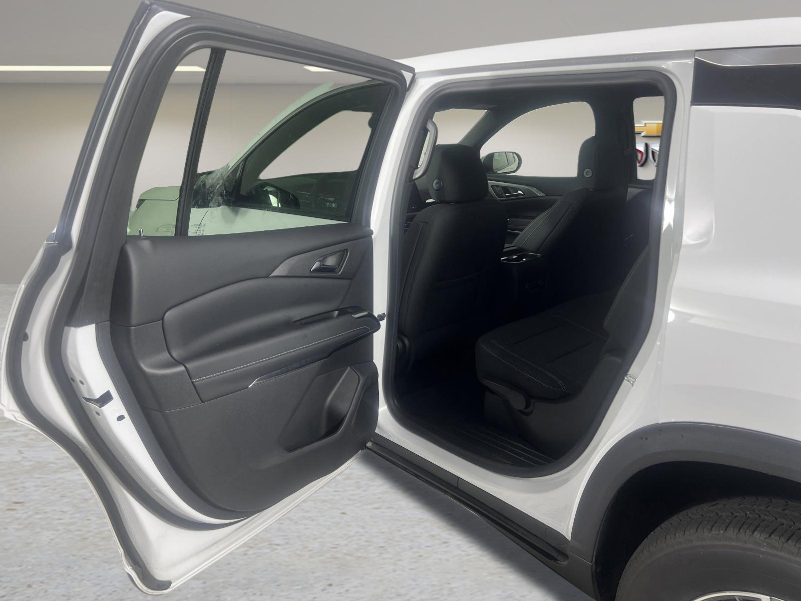2024 Chevrolet Traverse Vehicle Photo in GEORGETOWN, TX 78626-7508