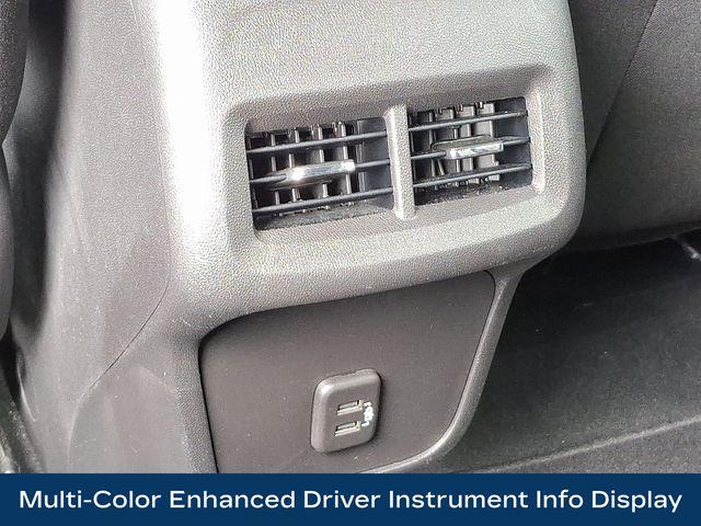 2022 Chevrolet Equinox Vehicle Photo in DANBURY, CT 06810-5034