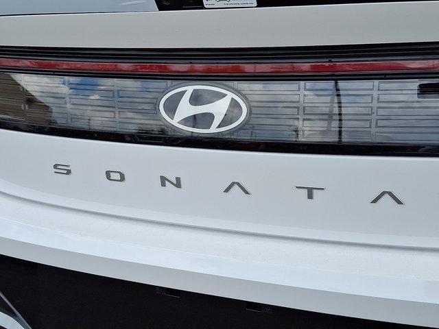 2025 Hyundai SONATA Hybrid Vehicle Photo in Philadelphia, PA 19116