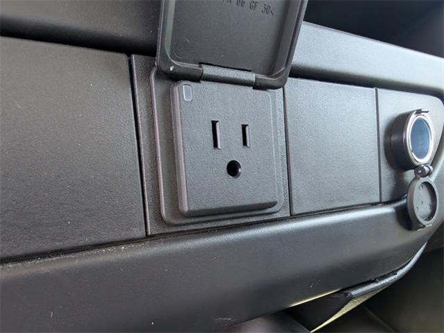 2024 Chevrolet Express Commercial Cutaway Vehicle Photo in ENGLEWOOD, CO 80113-6708