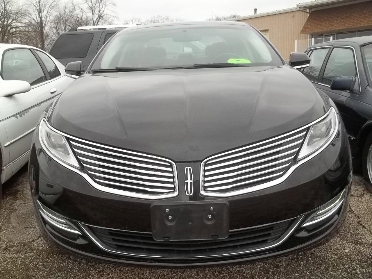 Used 2014 Lincoln MKZ Base with VIN 3LN6L2JK3ER833422 for sale in Delavan, IL