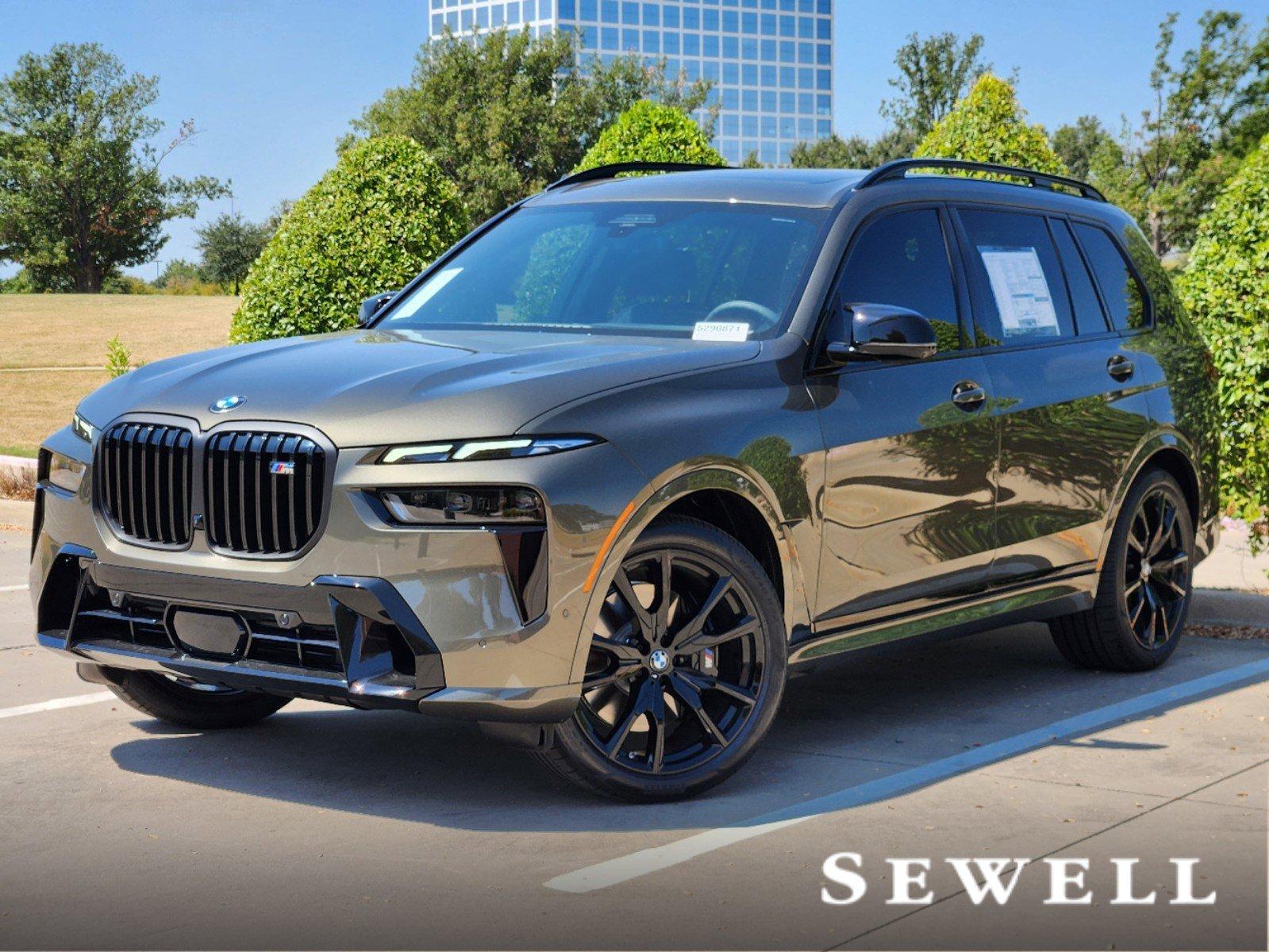 2025 BMW X7 M60i Vehicle Photo in PLANO, TX 75024