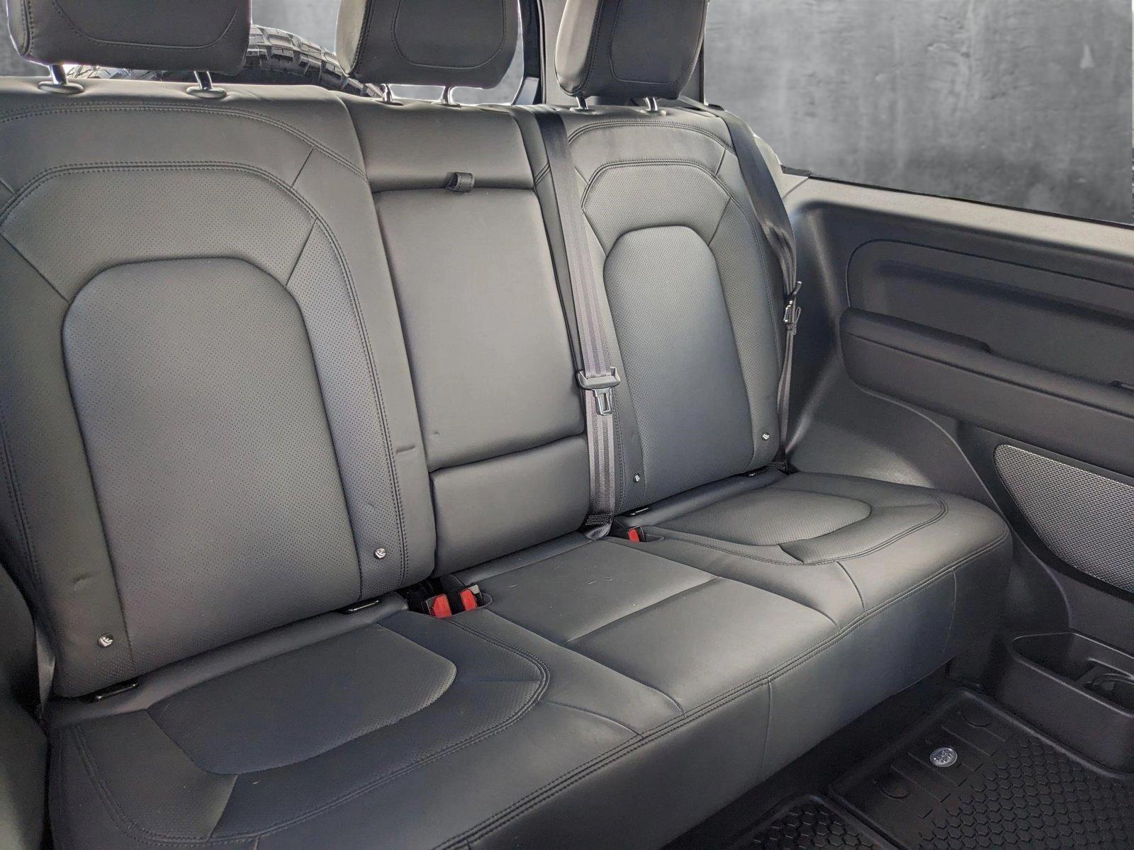 2023 Land Rover Defender Vehicle Photo in MIAMI, FL 33172-3015