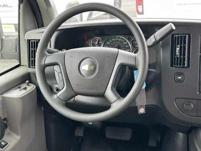 2024 Chevrolet Express Cargo 2500 Vehicle Photo in COLUMBIA, MO 65203-3903