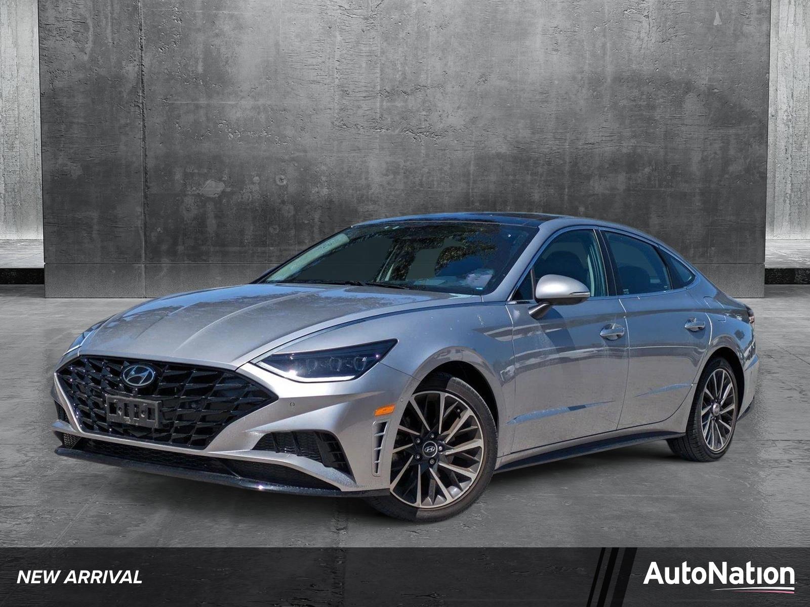 2022 Hyundai Sonata Vehicle Photo in GREENACRES, FL 33463-3207