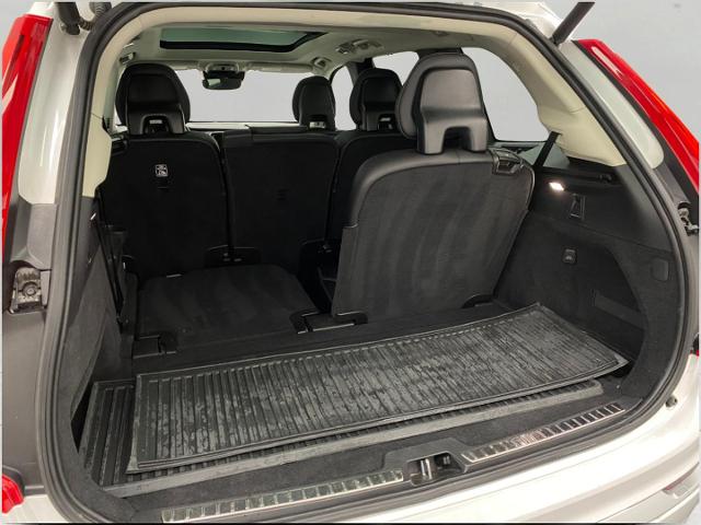 2022 Volvo XC90 Vehicle Photo in Appleton, WI 54913
