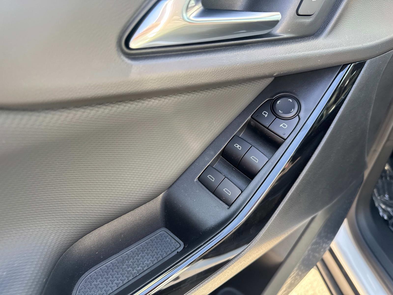 2025 Chevrolet Equinox Vehicle Photo in LOS ANGELES, CA 90007-3794