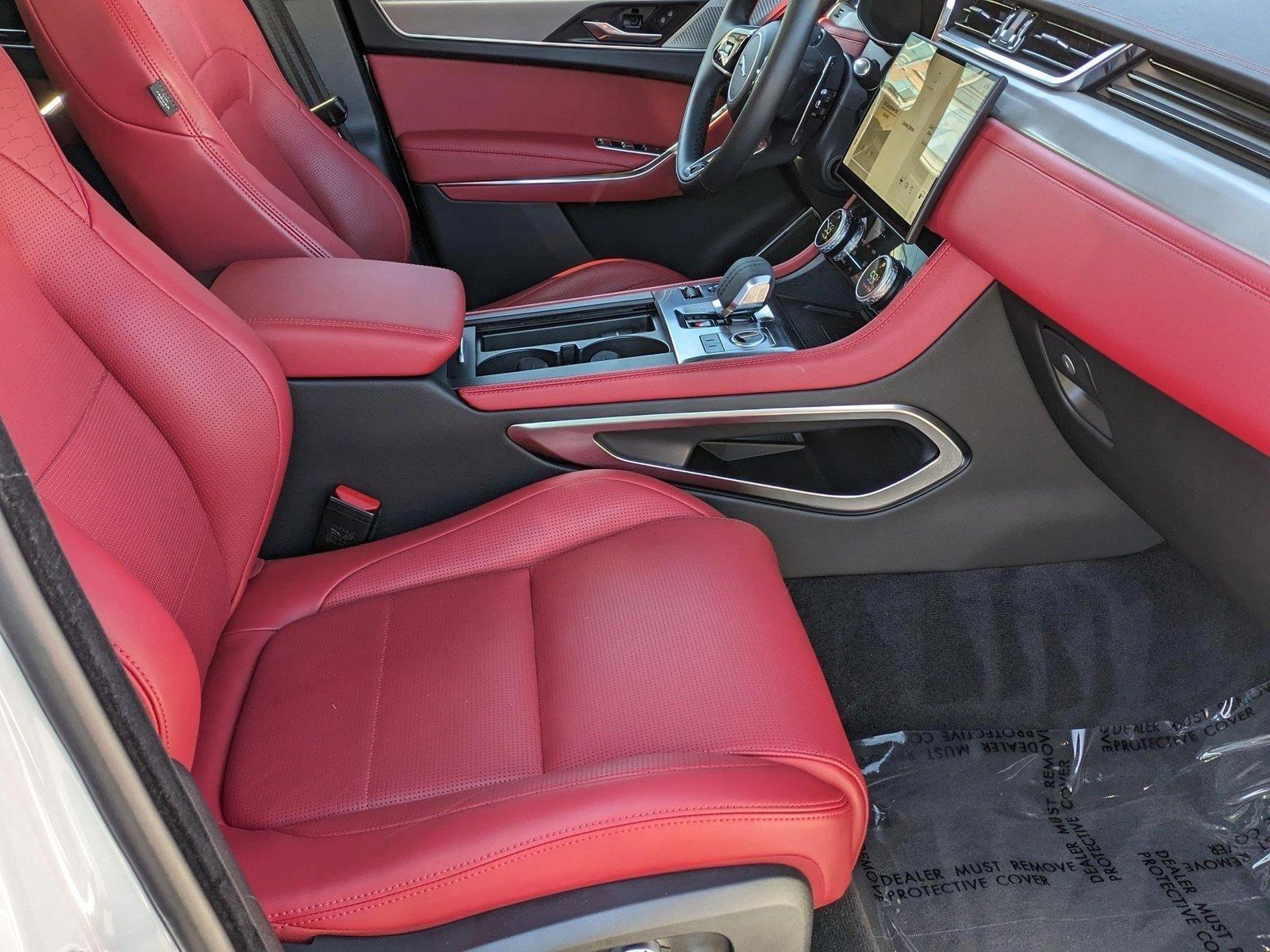 2025 Jaguar F-PACE Vehicle Photo in Bethesda, MD 20852