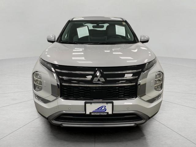 2025 Mitsubishi Outlander Vehicle Photo in Appleton, WI 54913