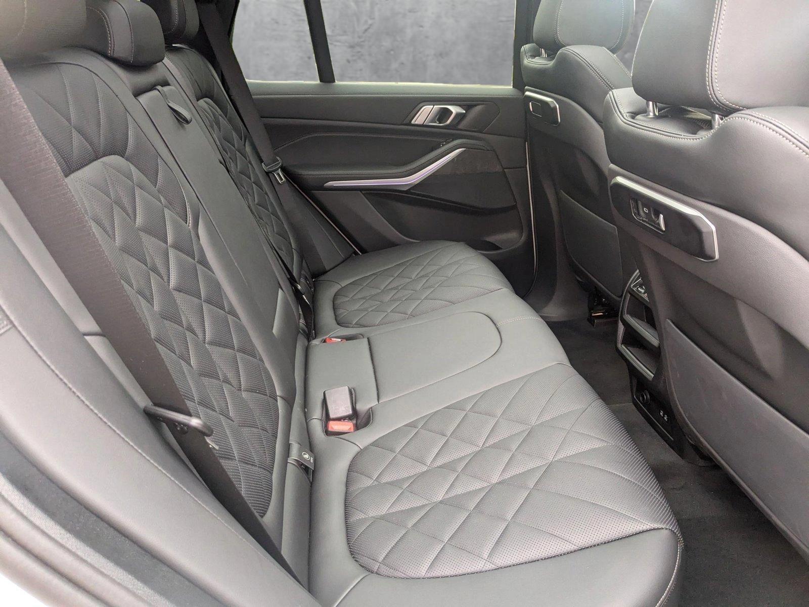 2025 BMW X5 sDrive40i Vehicle Photo in Valencia, CA 91355