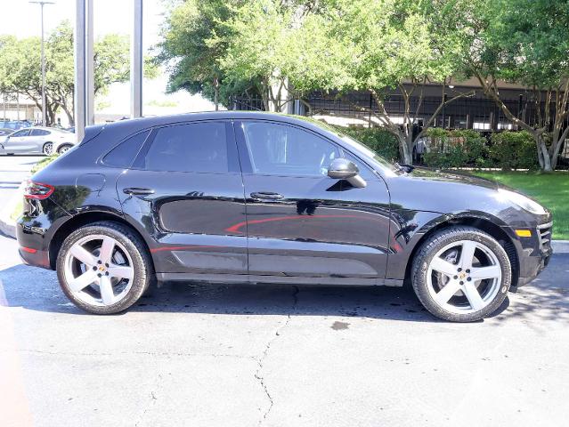 2016 Porsche Macan Vehicle Photo in Dallas, TX 75209