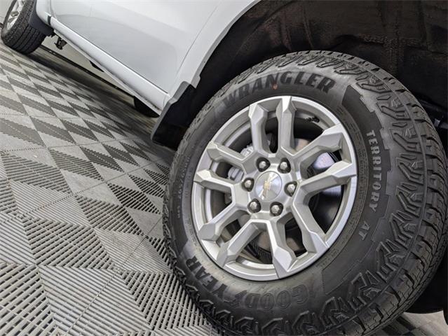 2023 Chevrolet Silverado 1500 Vehicle Photo in ENGLEWOOD, CO 80113-6708