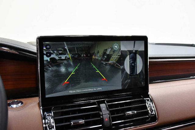 2024 Lincoln Navigator Vehicle Photo in DALLAS, TX 75235