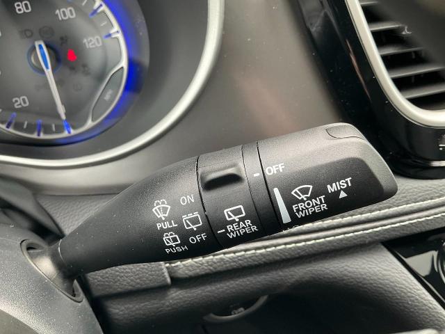 2025 Chrysler Pacifica Vehicle Photo in Kaukauna, WI 54130