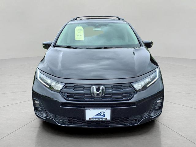 2025 Honda Odyssey Vehicle Photo in Oshkosh, WI 54904