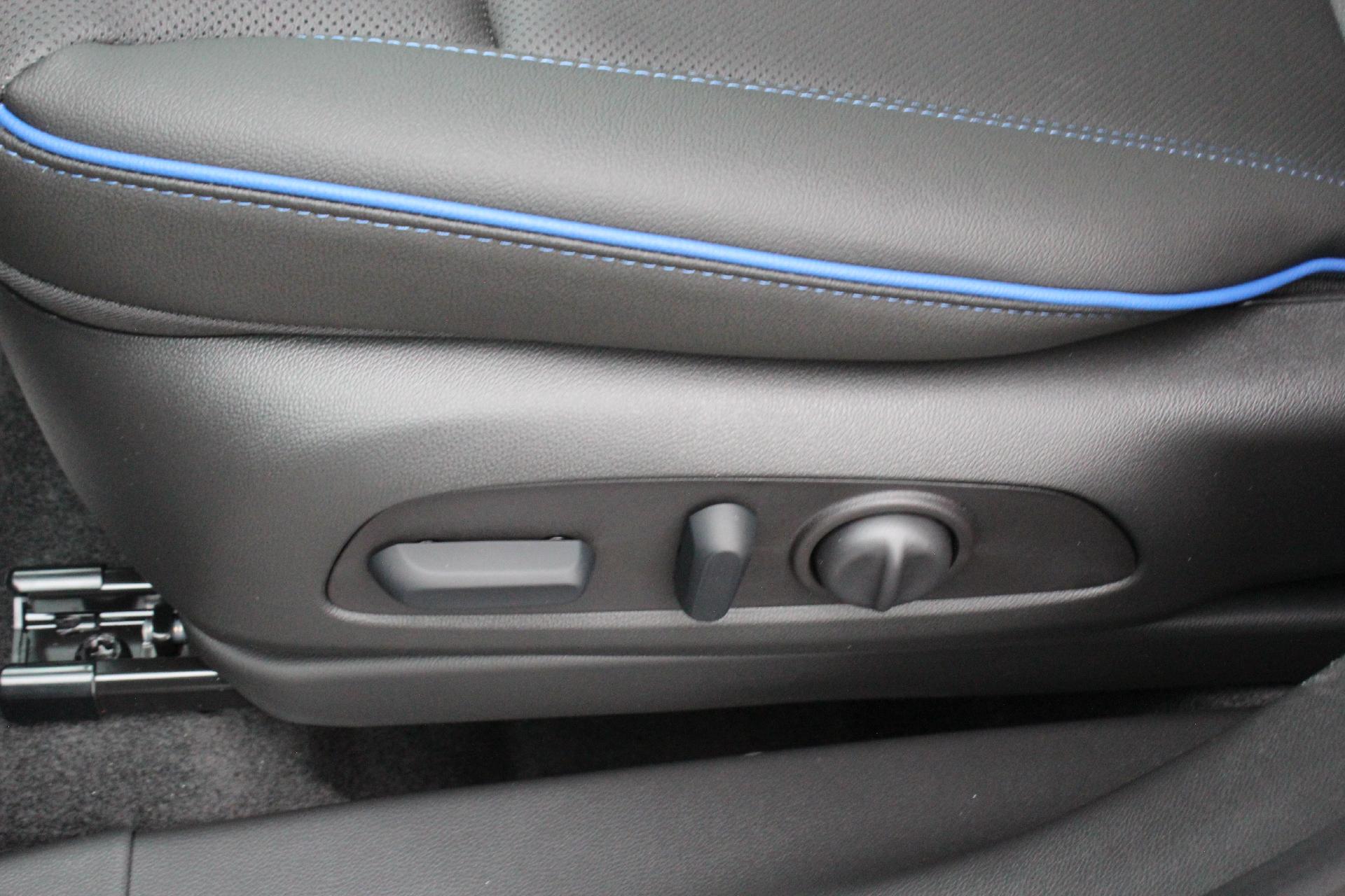 2026 Buick Encore GX Vehicle Photo in AURORA, CO 80012-4011