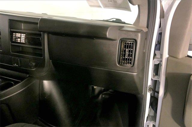 2023 GMC Savana Cargo 2500 Vehicle Photo in KANSAS CITY, MO 64114-4502