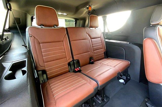 2023 GMC Yukon XL Vehicle Photo in KANSAS CITY, MO 64114-4545
